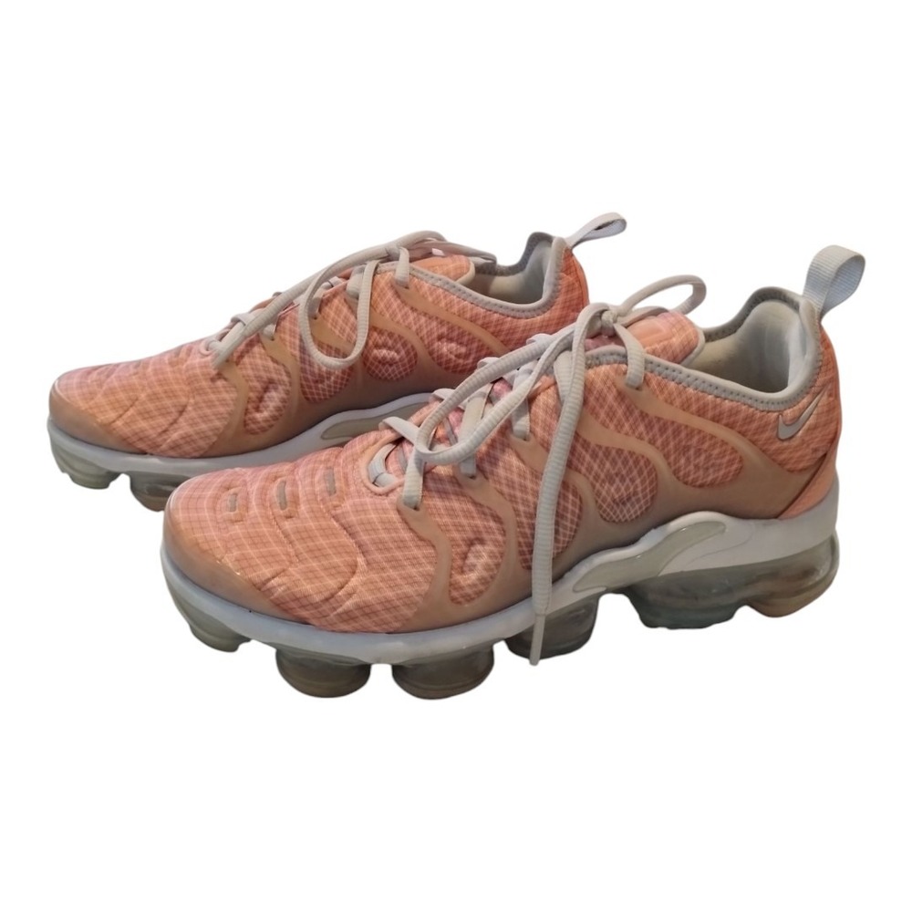 Nike Air VaporMax Plus Women's Shoe Sz 8 Bleached Coral Pure‎ Platinum